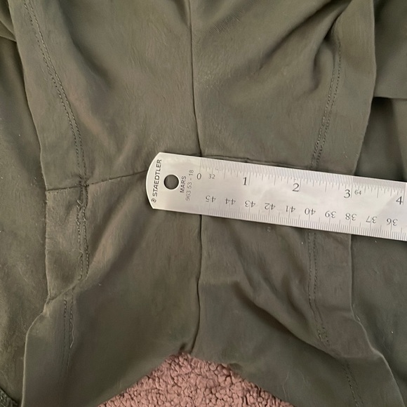 Stretchy Olive Green Old Navy XS Romper with Pockets!! - Picture 9 of 9